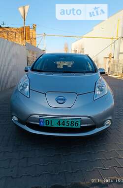 Хетчбек Nissan Leaf 2015 в Рівному