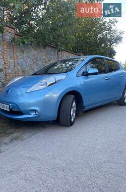 Хетчбек Nissan Leaf 2014 в Вінниці