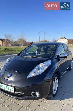 Хетчбек Nissan Leaf 2013 в Здолбуніві