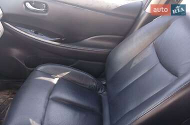 Хэтчбек Nissan Leaf 2015 в Хмельницком