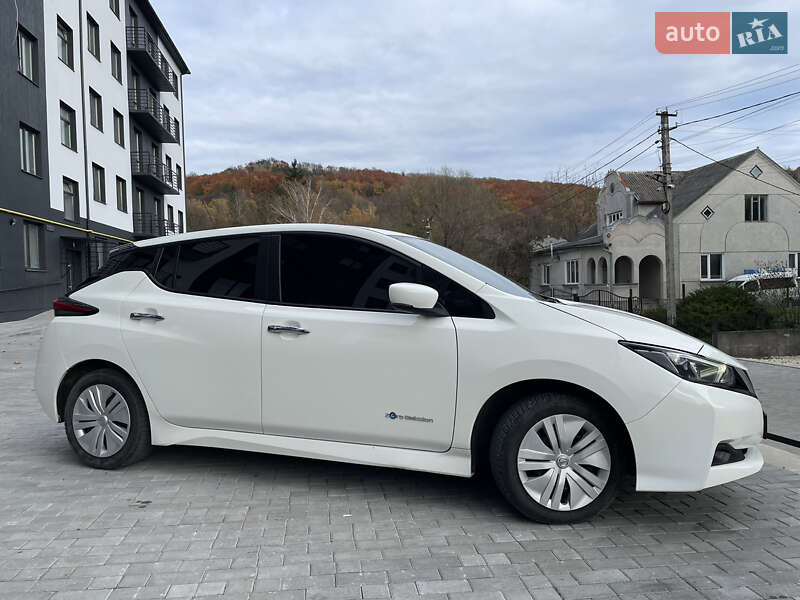 Хетчбек Nissan Leaf 2018 в Кременці