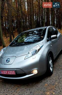 Хетчбек Nissan Leaf 2014 в Луцьку