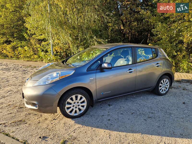Nissan Leaf 2015