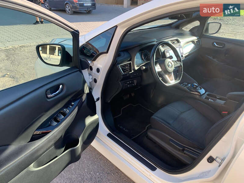Хетчбек Nissan Leaf 2019 в Тернополі фото 12 Хетчбек Nissan Leaf 2019 в Тернополі