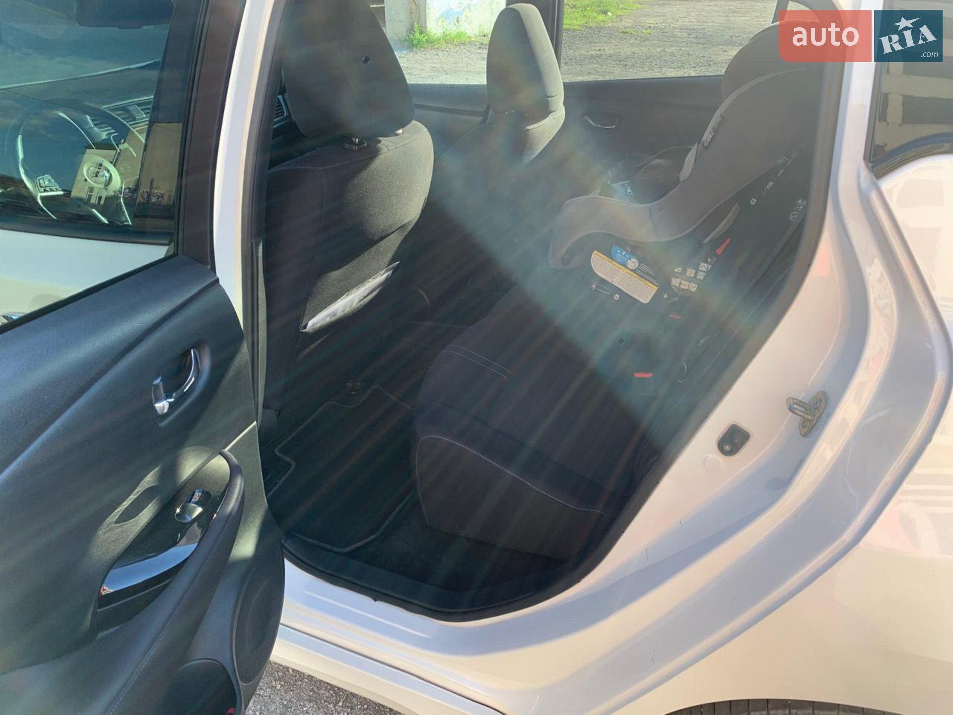 2019 Nissan Leaf - мініатюра 16