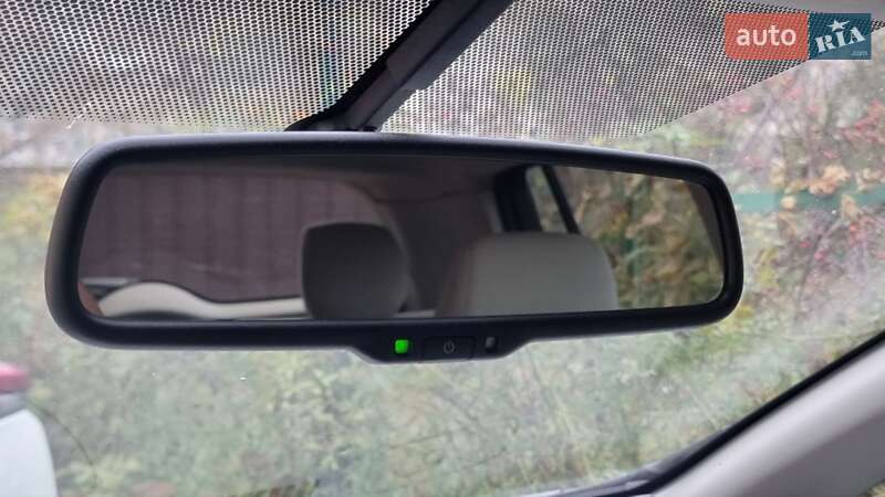 Хэтчбек Nissan Leaf 2014 в Киеве фото 21 Хэтчбек Nissan Leaf 2014 в Киеве