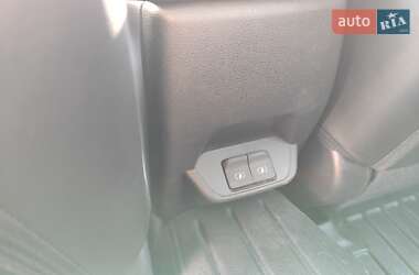Хэтчбек Nissan Leaf 2020 в 