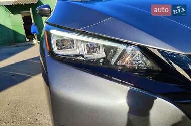 Хэтчбек Nissan Leaf 2020 в 