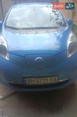 Хэтчбек Nissan Leaf 2013 в Одессе