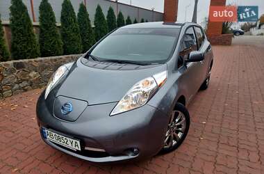 Хетчбек Nissan Leaf 2014 в Вінниці