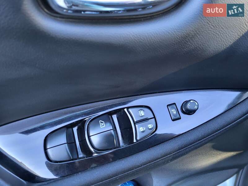 Хэтчбек Nissan Leaf 2019 в Бердичеве фото 15 Хэтчбек Nissan Leaf 2019 в Бердичеве