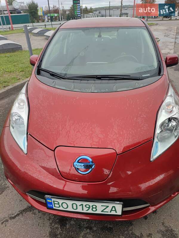 Хэтчбек Nissan Leaf 2014 в Тернополе