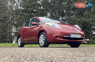 Хэтчбек Nissan Leaf 2013 в Бурштыне