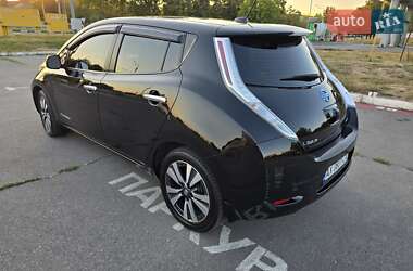 Хэтчбек Nissan Leaf 2016 в Харькове