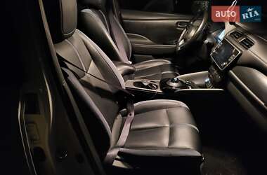 Хетчбек Nissan Leaf 2019 в 