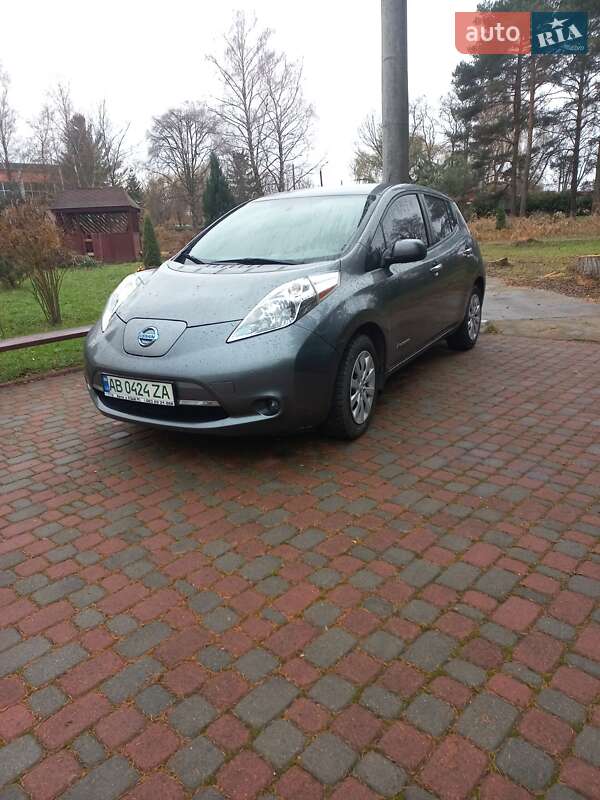 Хэтчбек Nissan Leaf 2017 в Ивано-Франковске
