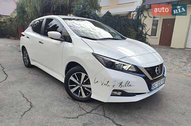 Хэтчбек Nissan Leaf 2021 в Одессе