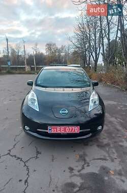 Хэтчбек Nissan Leaf 2016 в Луцке