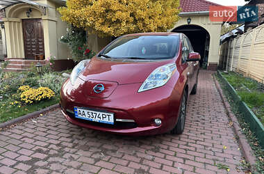 Хетчбек Nissan Leaf 2013 в Києві