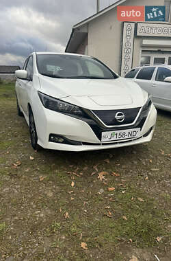 Хэтчбек Nissan Leaf 2020 в Черновцах