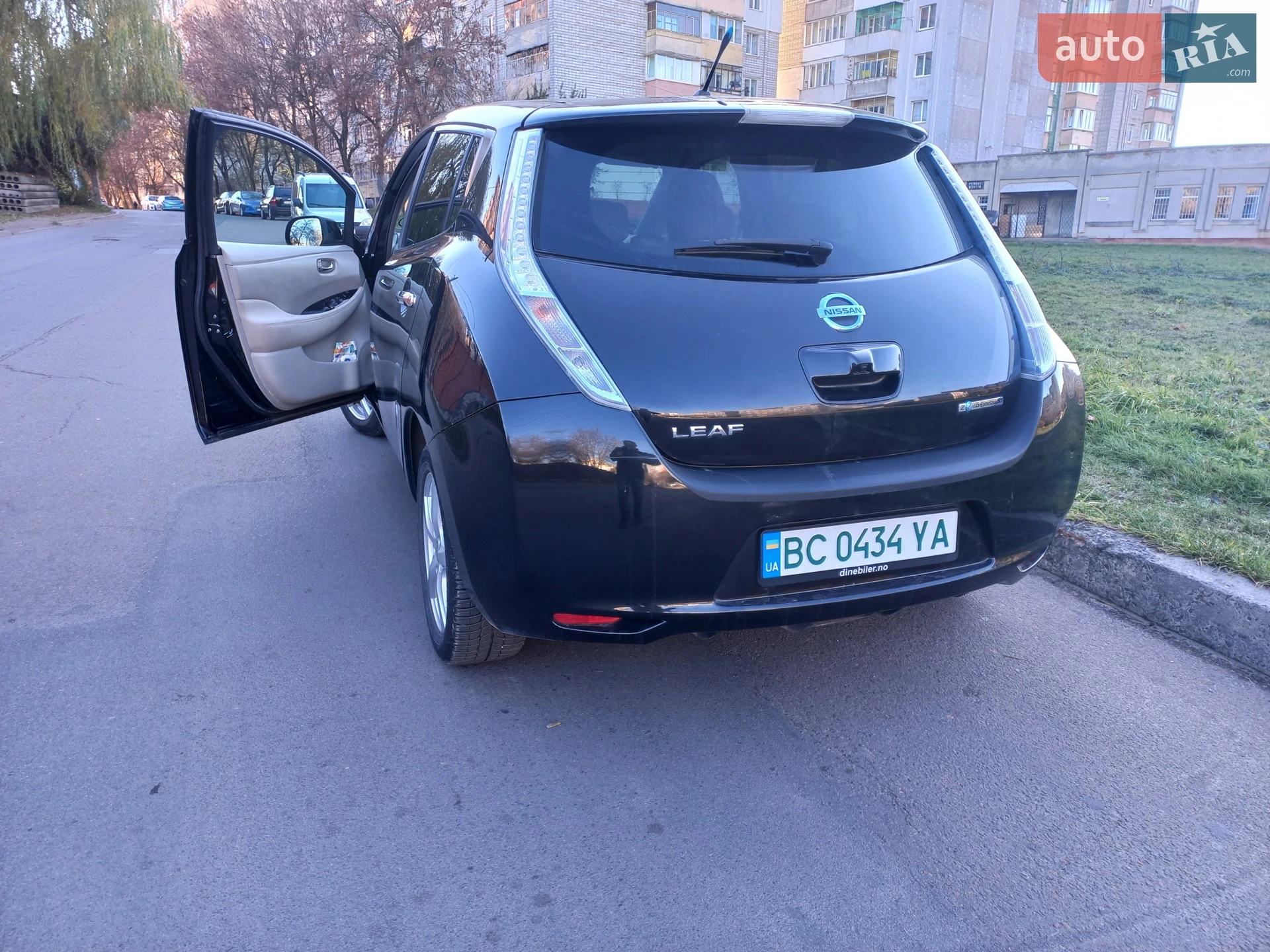 2013 Nissan Leaf - мініатюра 5