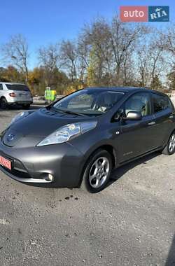 Хэтчбек Nissan Leaf 2013 в Каменец-Подольском