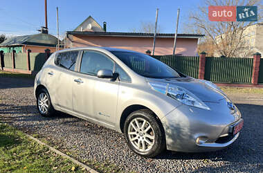 Хэтчбек Nissan Leaf 2014 в Луцке