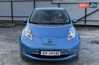 Хетчбек Nissan Leaf 2011 в Недобоївцях