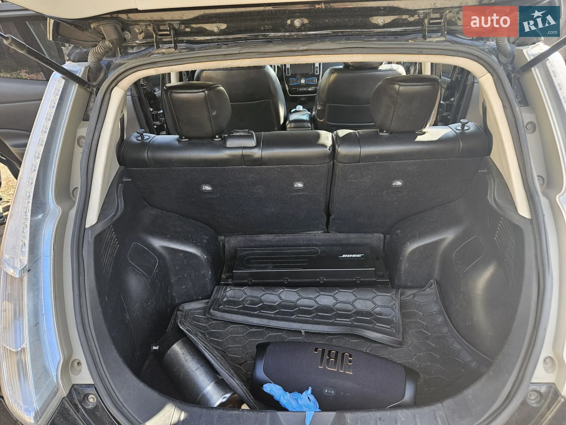 2016 Nissan Leaf - мініатюра 4