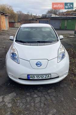 Хэтчбек Nissan Leaf 2013 в Виннице