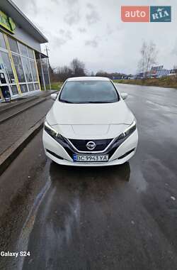 Хэтчбек Nissan Leaf 2018 в Дрогобыче