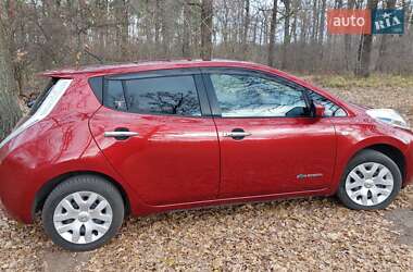 Хетчбек Nissan Leaf 2016 в Києві