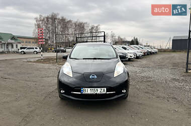 Хэтчбек Nissan Leaf 2011 в Полтаве