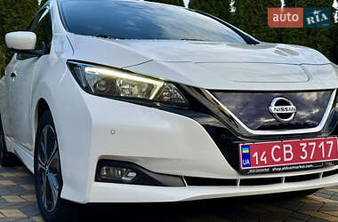 Хэтчбек Nissan Leaf 2021 в Самборе