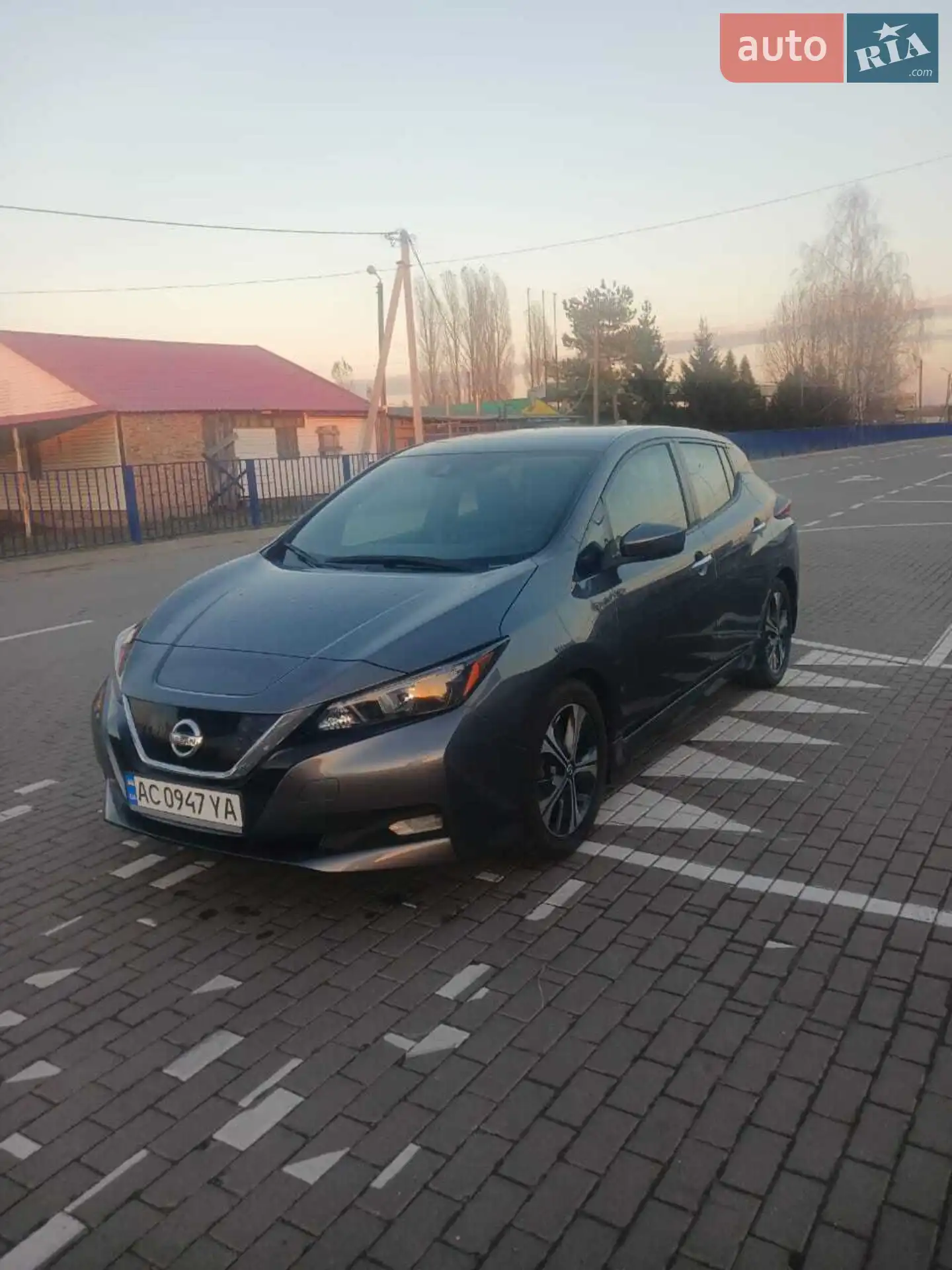 2020 Nissan Leaf - фото 1