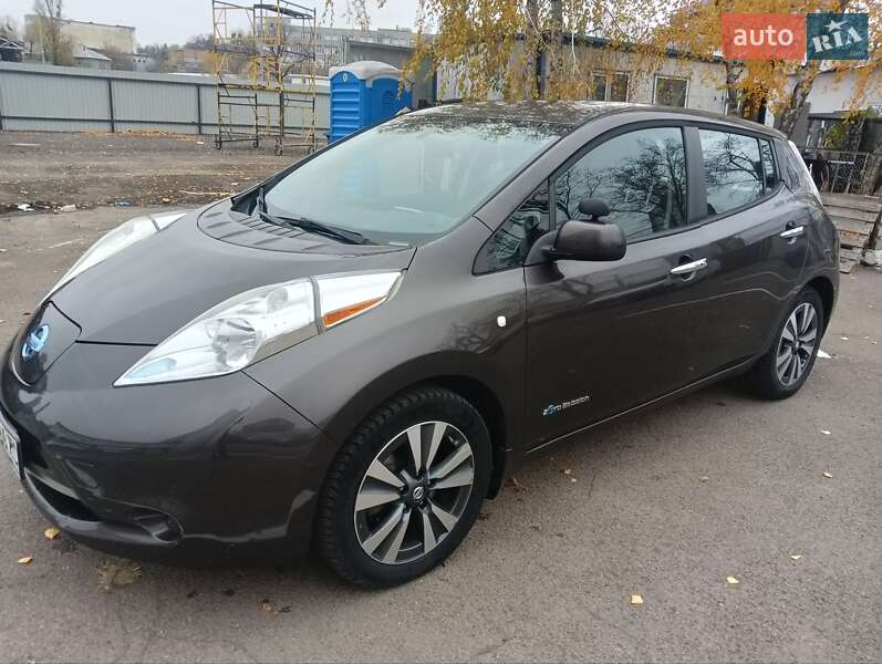Nissan Leaf 2016