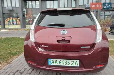 Хэтчбек Nissan Leaf 2017 в Киеве
