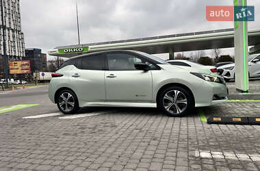 Хэтчбек Nissan Leaf 2020 в Львове