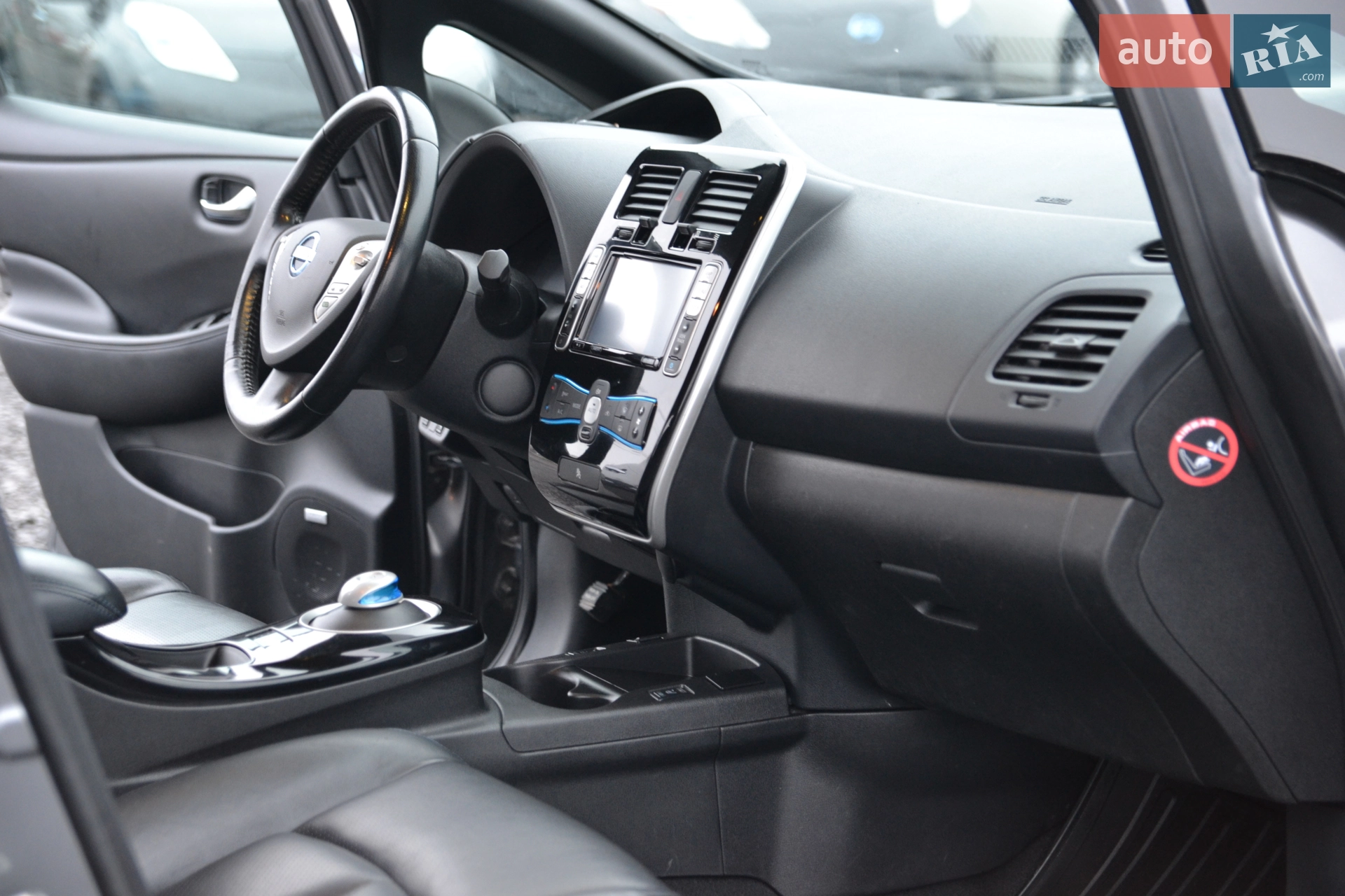 2015 Nissan Leaf - мініатюра 21