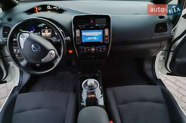 Хэтчбек Nissan Leaf 2014 в Львове