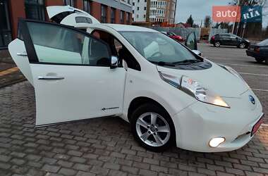 Хэтчбек Nissan Leaf 2014 в Львове