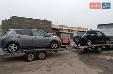 Хетчбек Nissan Leaf 2014 в 