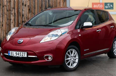 Хэтчбек Nissan Leaf 2016 в Киеве