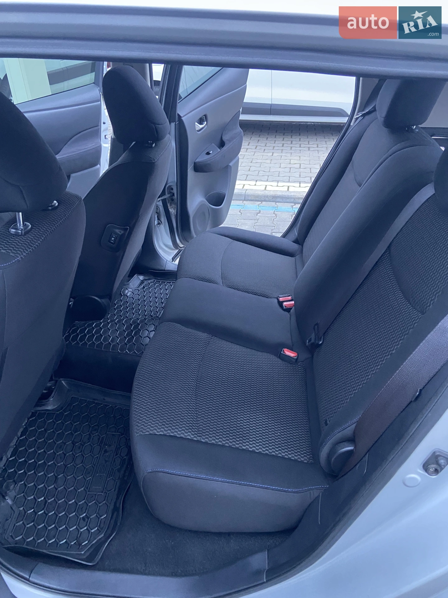 2014 Nissan Leaf - мініатюра 12