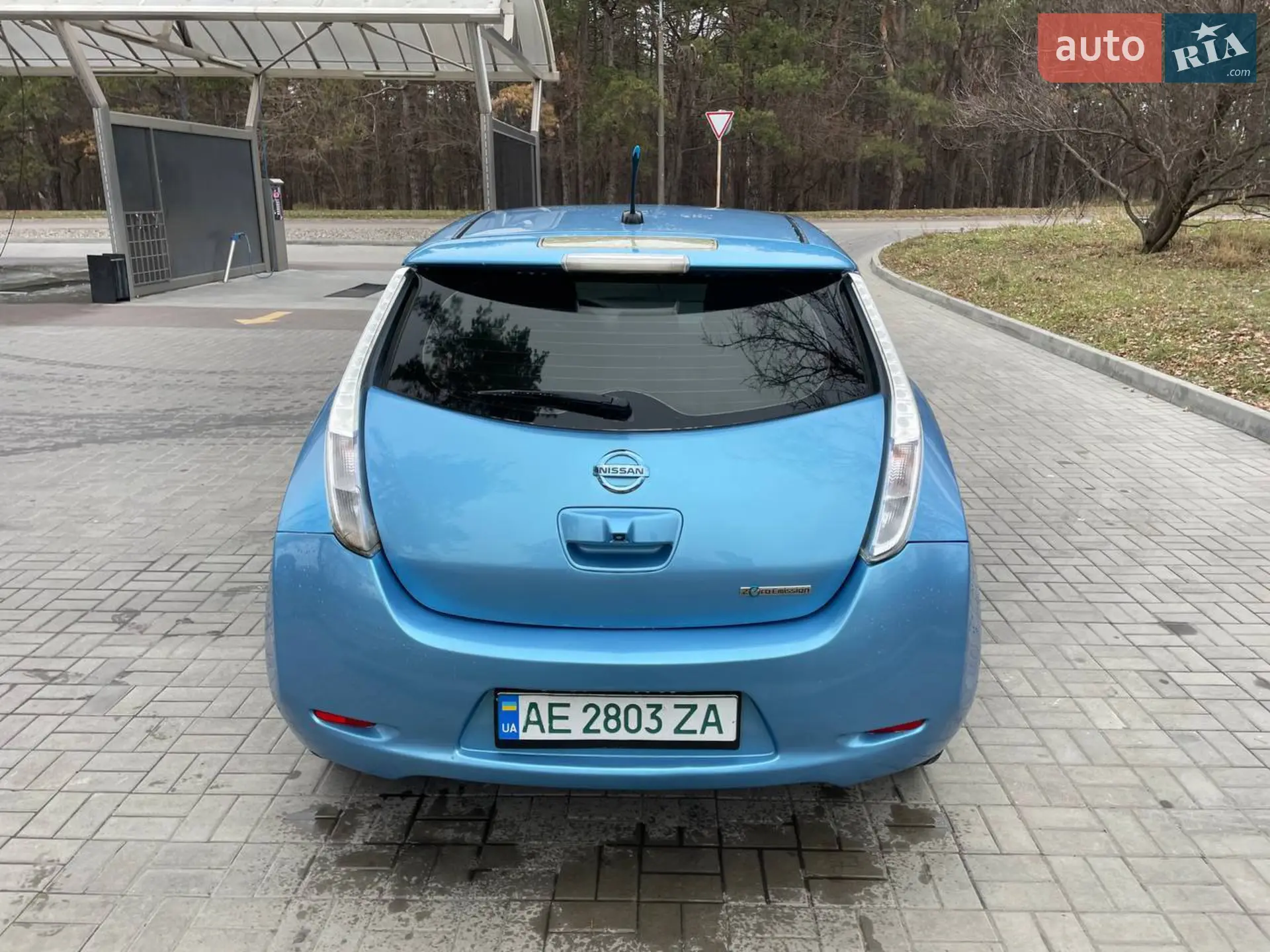 2011 Nissan Leaf - мініатюра 4