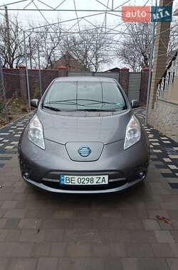 Хетчбек Nissan Leaf 2015 в Миколаєві