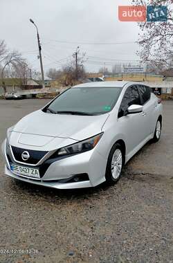 Хетчбек Nissan Leaf 2022 в Миколаєві