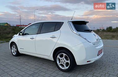 Хэтчбек Nissan Leaf 2016 в Стрые