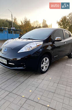 Хетчбек Nissan Leaf 2014 в Вінниці