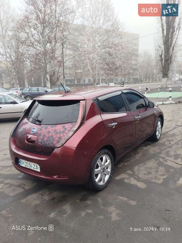 Хэтчбек Nissan Leaf 2016 в Одессе фото 22 Хэтчбек Nissan Leaf 2016 в Одессе